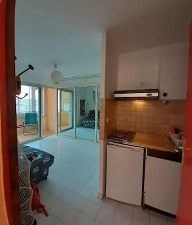 Superbe Studio, Acces Plage Direct Sete Exterior photo
