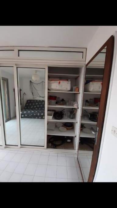 Apartment Superbe Studio, Acces Direct Sete